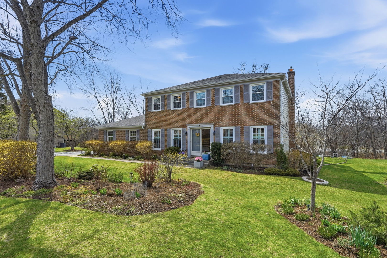 5 Middlebury Lane