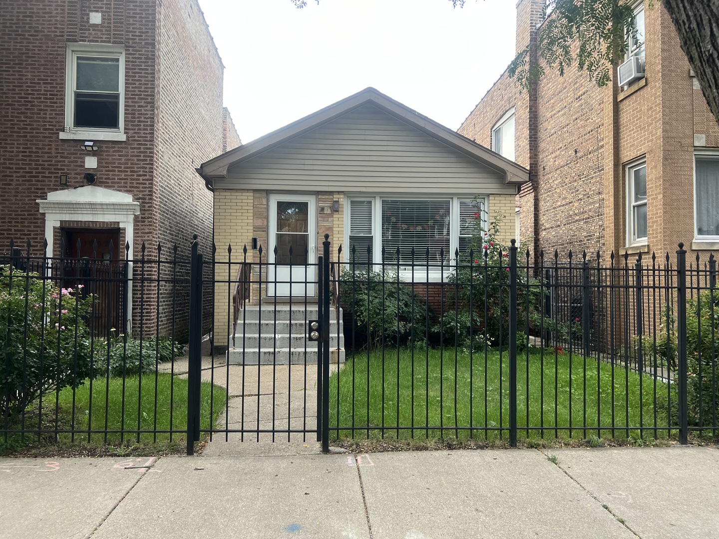 1504 Kolin Avenue