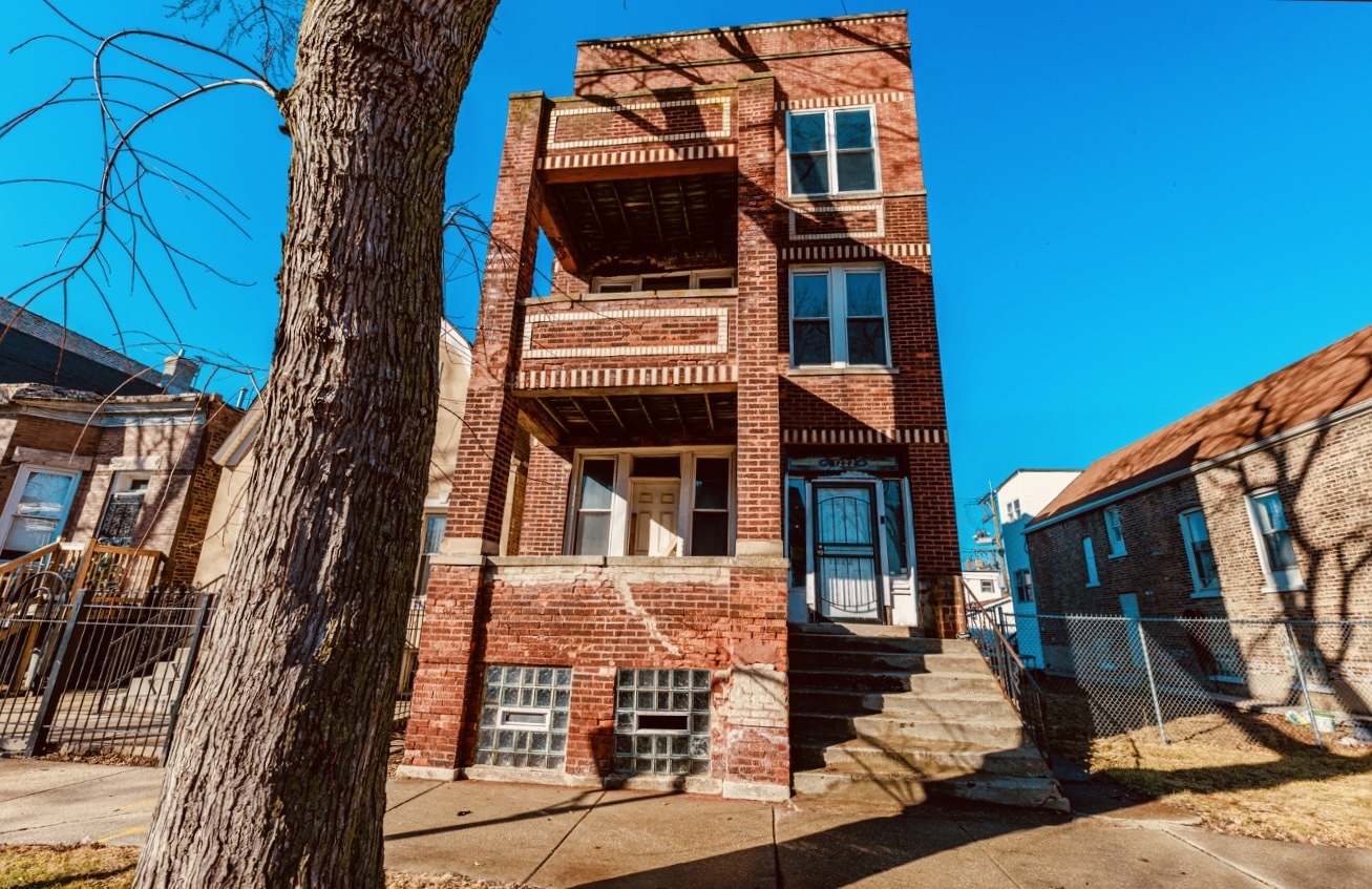 1222 Karlov Avenue
